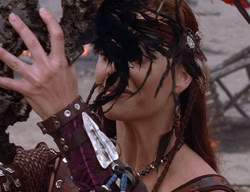 extant_XenaWarriorPrincess_2x14-ANecessaryEvil_00590