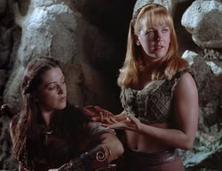 extant_XenaWarriorPrincess_2x14-ANecessaryEvil_00648