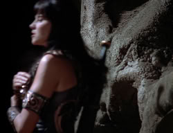 extant_XenaWarriorPrincess_2x14-ANecessaryEvil_00691