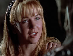 extant_XenaWarriorPrincess_2x14-ANecessaryEvil_00715