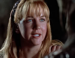 extant_XenaWarriorPrincess_2x14-ANecessaryEvil_00720