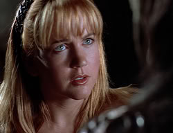 extant_XenaWarriorPrincess_2x14-ANecessaryEvil_00742