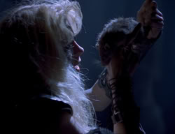 extant_XenaWarriorPrincess_2x14-ANecessaryEvil_00794