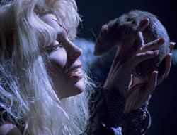extant_XenaWarriorPrincess_2x14-ANecessaryEvil_00808