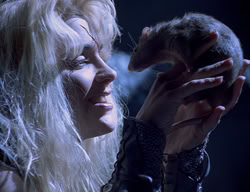 extant_XenaWarriorPrincess_2x14-ANecessaryEvil_00810