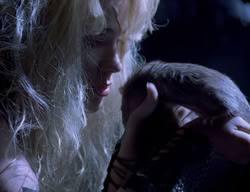 extant_XenaWarriorPrincess_2x14-ANecessaryEvil_00836