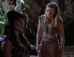 extant_XenaWarriorPrincess_2x14-ANecessaryEvil_00871