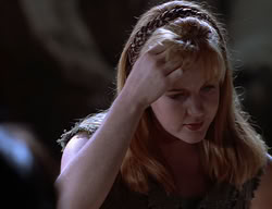 extant_XenaWarriorPrincess_2x14-ANecessaryEvil_00907