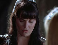 extant_XenaWarriorPrincess_2x14-ANecessaryEvil_00931