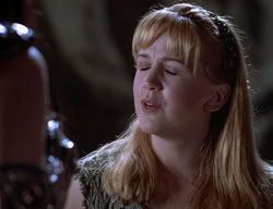 extant_XenaWarriorPrincess_2x14-ANecessaryEvil_00933