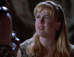 extant_XenaWarriorPrincess_2x14-ANecessaryEvil_00934