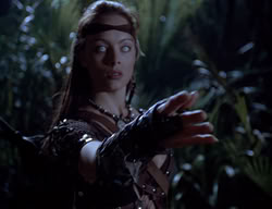 extant_XenaWarriorPrincess_2x14-ANecessaryEvil_01049