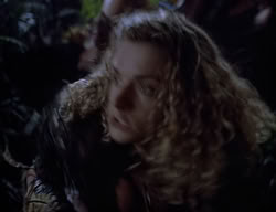 extant_XenaWarriorPrincess_2x14-ANecessaryEvil_01074