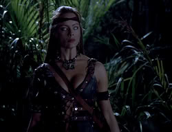 extant_XenaWarriorPrincess_2x14-ANecessaryEvil_01078