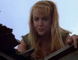 extant_XenaWarriorPrincess_2x14-ANecessaryEvil_01137