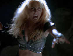 extant_XenaWarriorPrincess_2x14-ANecessaryEvil_01240
