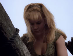 extant_XenaWarriorPrincess_2x14-ANecessaryEvil_01330