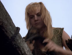 extant_XenaWarriorPrincess_2x14-ANecessaryEvil_01331