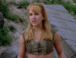 extant_XenaWarriorPrincess_2x14-ANecessaryEvil_01394