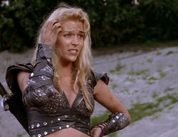 extant_XenaWarriorPrincess_2x14-ANecessaryEvil_01417