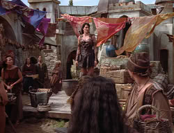 extant_XenaWarriorPrincess_2x14-ANecessaryEvil_01568