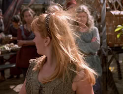 extant_XenaWarriorPrincess_2x14-ANecessaryEvil_01641