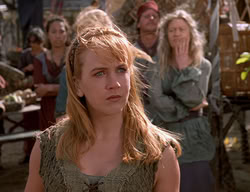 extant_XenaWarriorPrincess_2x14-ANecessaryEvil_01655