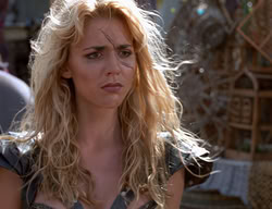 extant_XenaWarriorPrincess_2x14-ANecessaryEvil_01699