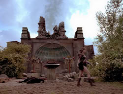 extant_XenaWarriorPrincess_2x14-ANecessaryEvil_01840