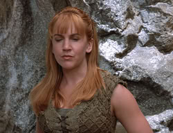 extant_XenaWarriorPrincess_2x14-ANecessaryEvil_01882