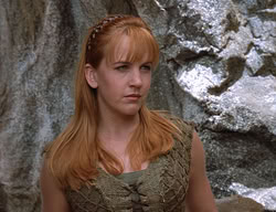 extant_XenaWarriorPrincess_2x14-ANecessaryEvil_01915