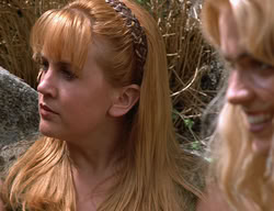 extant_XenaWarriorPrincess_2x14-ANecessaryEvil_01942