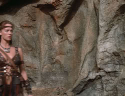 extant_XenaWarriorPrincess_2x14-ANecessaryEvil_01960