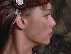 extant_XenaWarriorPrincess_2x14-ANecessaryEvil_01994