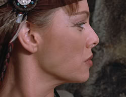 extant_XenaWarriorPrincess_2x14-ANecessaryEvil_01995