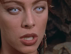 extant_XenaWarriorPrincess_2x14-ANecessaryEvil_02019