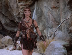 extant_XenaWarriorPrincess_2x14-ANecessaryEvil_02023