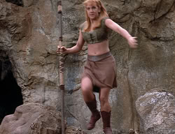 extant_XenaWarriorPrincess_2x14-ANecessaryEvil_02172