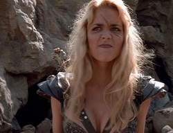 extant_XenaWarriorPrincess_2x14-ANecessaryEvil_02181