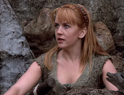 extant_XenaWarriorPrincess_2x14-ANecessaryEvil_02210