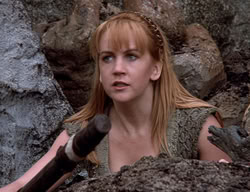 extant_XenaWarriorPrincess_2x14-ANecessaryEvil_02213