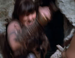 extant_XenaWarriorPrincess_2x14-ANecessaryEvil_02233