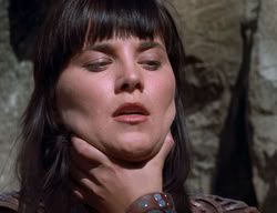 extant_XenaWarriorPrincess_2x14-ANecessaryEvil_02288