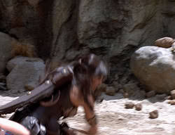 extant_XenaWarriorPrincess_2x14-ANecessaryEvil_02316