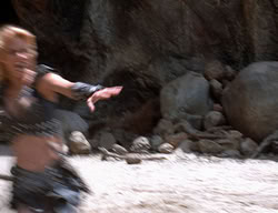 extant_XenaWarriorPrincess_2x14-ANecessaryEvil_02317
