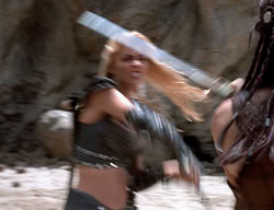 extant_XenaWarriorPrincess_2x14-ANecessaryEvil_02345