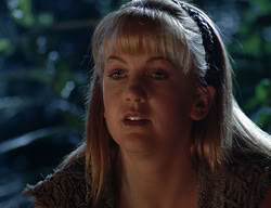extant_XenaWarriorPrincess_2x14-ANecessaryEvil_02519