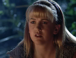 extant_XenaWarriorPrincess_2x14-ANecessaryEvil_02528