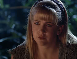 extant_XenaWarriorPrincess_2x14-ANecessaryEvil_02547