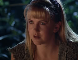 extant_XenaWarriorPrincess_2x14-ANecessaryEvil_02597
